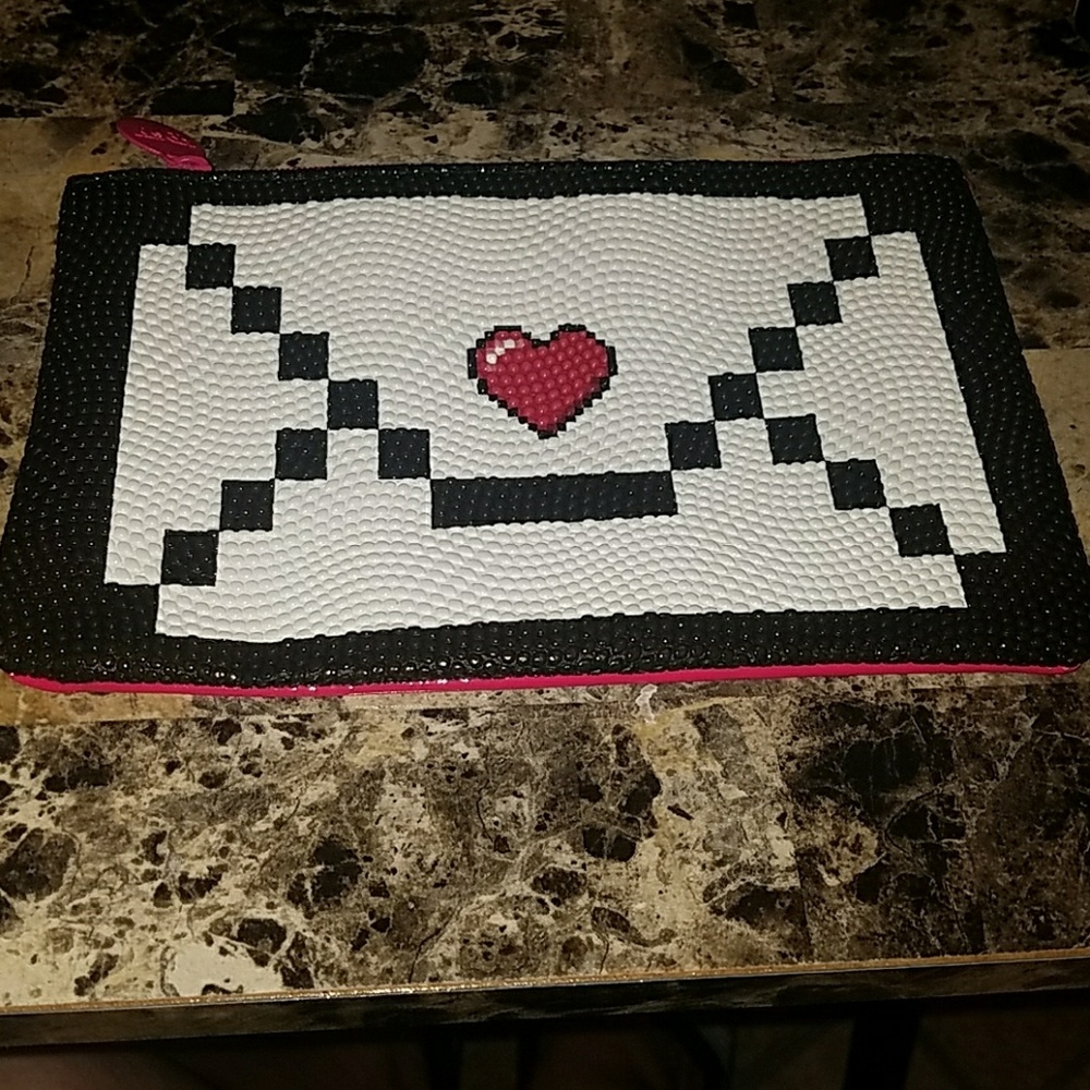 Makeup bag - Picture 2 of 4